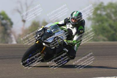 media/Sep-20-2025-TrackDaz (Sat) [[27f0cde673]]/B Group/1120am (Turn 2)/